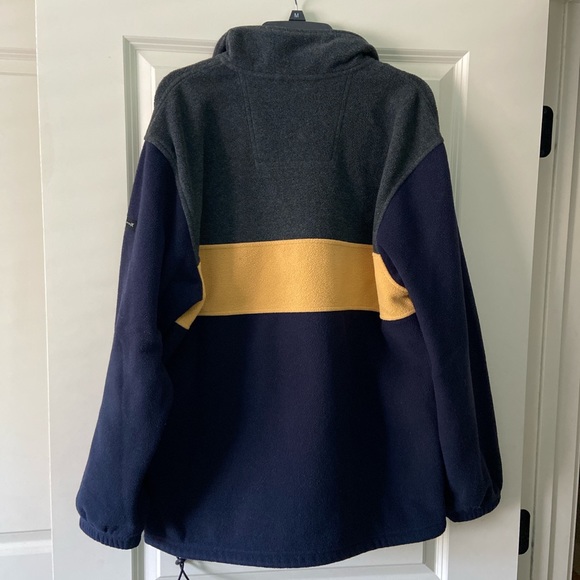 Men’s Izod Perform Quarter Zip Pullover - Picture 3 of 6